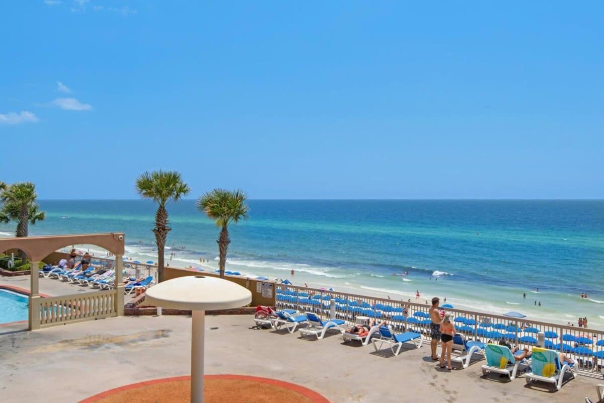 Brightly Furnished Beachfront Condominium By Brightwild Panama Stadt Exterior foto
